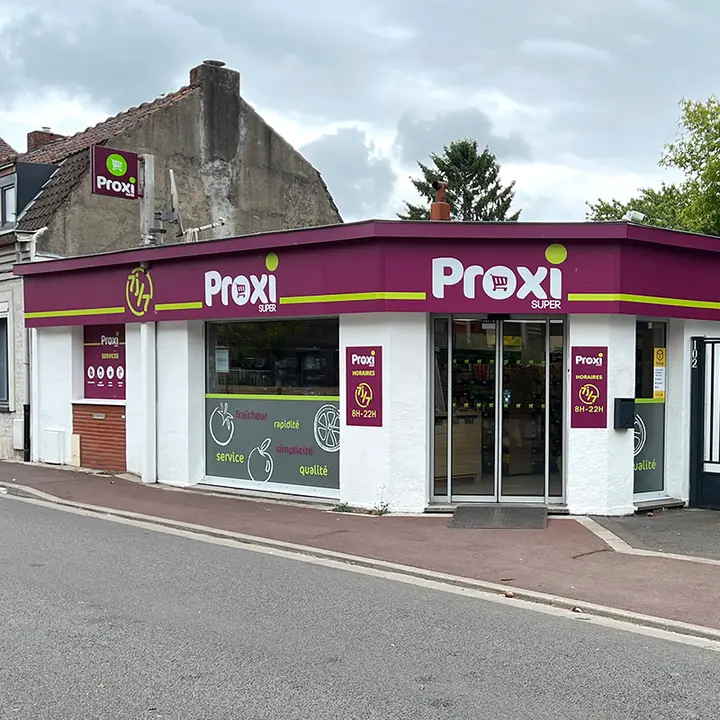 Proxi : enseigne et vitrophanie